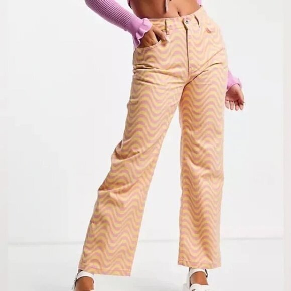 The Ragged Priest Dad Jeans in Wave Print Denim Yellow Pink 28 - Picture 4 of 16